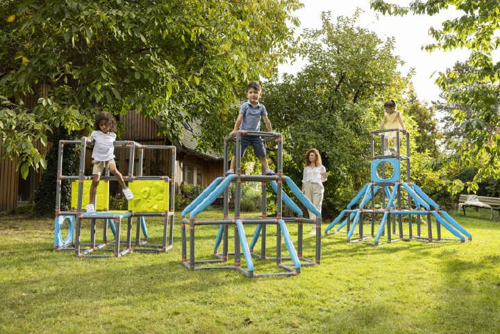 BIG Klettergerüst Kraxxl – The Tower